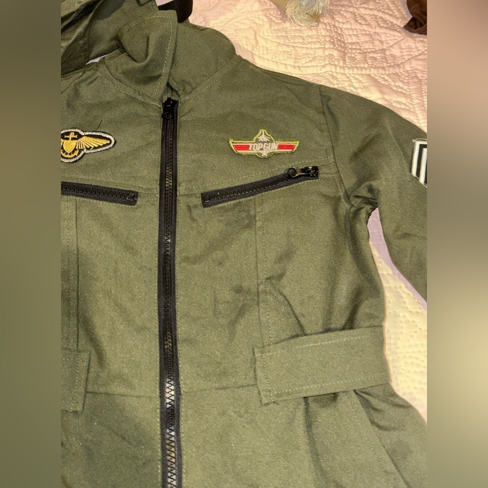 Top Gun Kids Green Flight Suit Costume - Picture 5 of 8